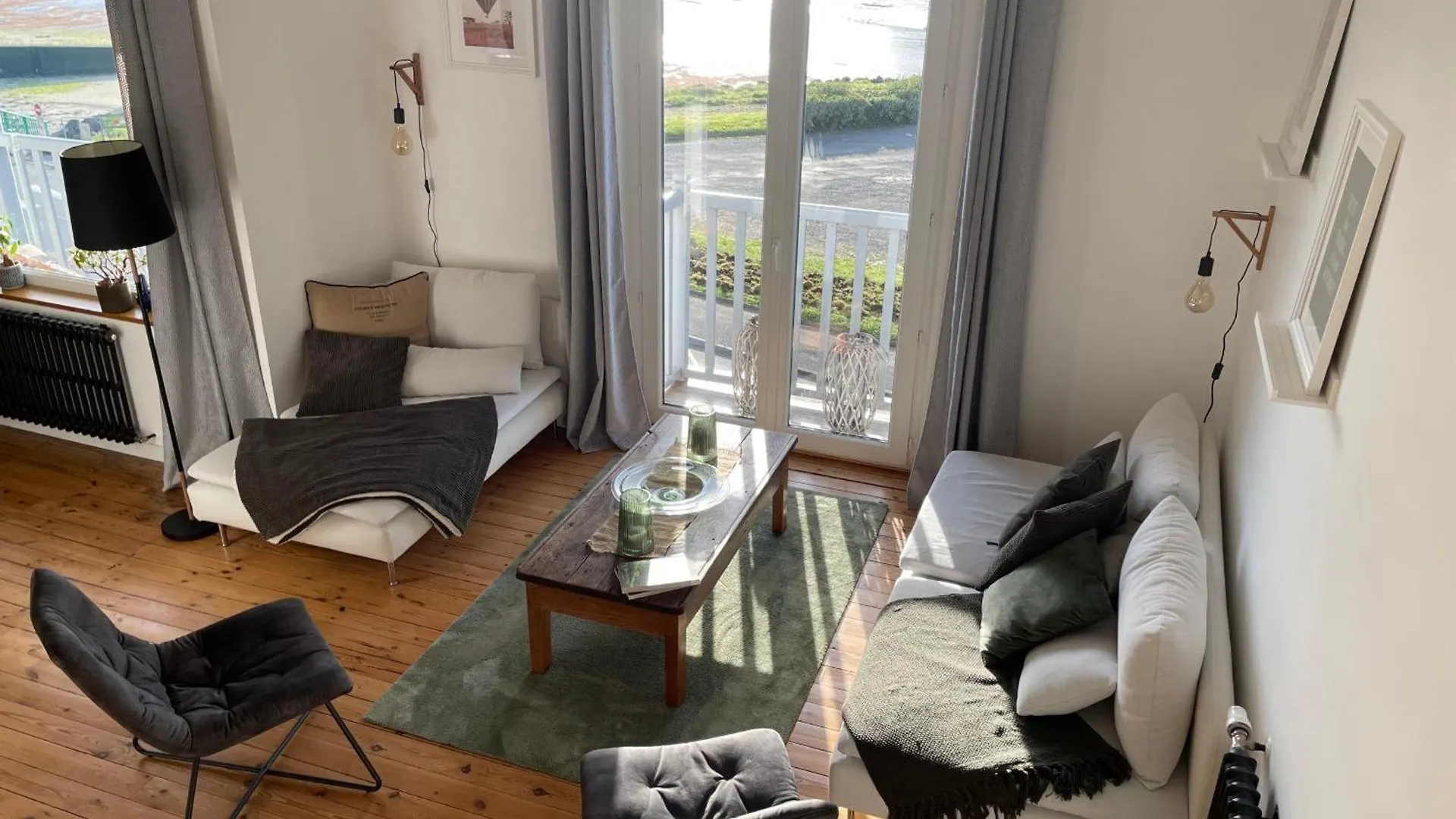 La Maison Du Phare Плерен 0*,  Франция